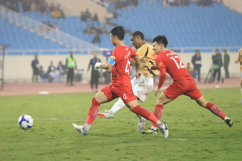 Viettel Vượt Mặt CAHN, Nắm Quyền Ngự Trị V-League 2024/25