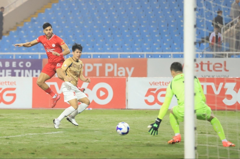 Viettel Vượt Mặt CAHN, Nắm Quyền Ngự Trị V-League 2024/25