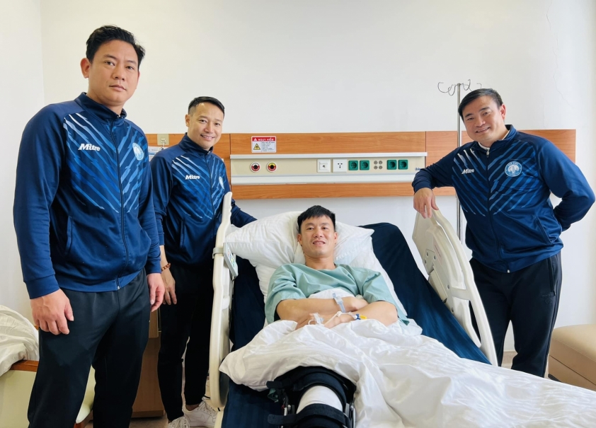 Tiền vệ Tô Văn Vũ của Nam Định sẽ nghỉ hết mùa giải 2024/25 vì chấn thương dây chằng