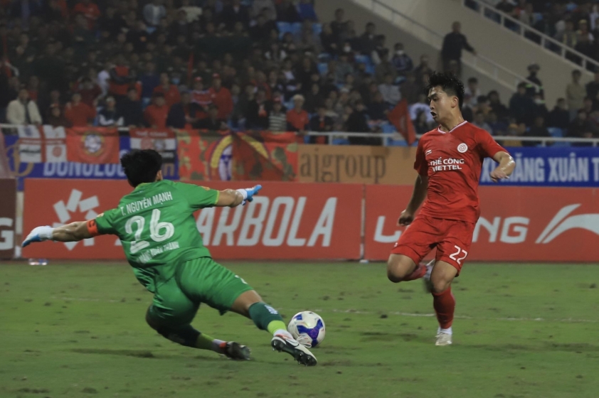Thép Xanh Nam Định xuất sắc đánh bại Viettel 2-0 trên sân Mỹ Đình