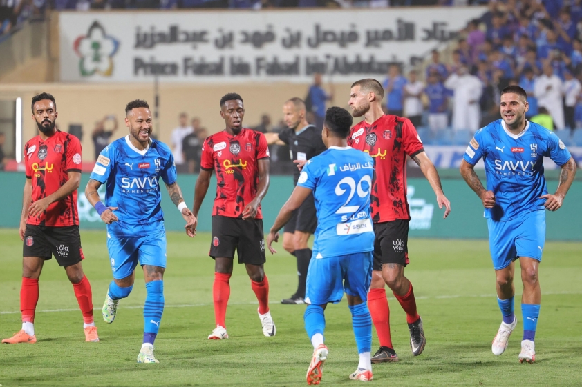 Nhận định, dự đoán trận đấu Damac vs Al Orobah: Cuộc chiến giữa hai đội bóng đang khát điểm