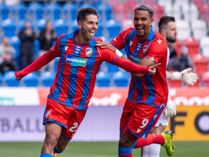 Nhận định Ferencvaros vs Viktoria Plzen: Trận đấu cân bằng, khó đoán kết quả