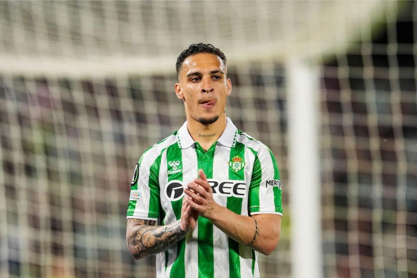 Antony Tỏa Sáng, Real Betis Vượt ải Gent Bước Tiếp Cúp C3