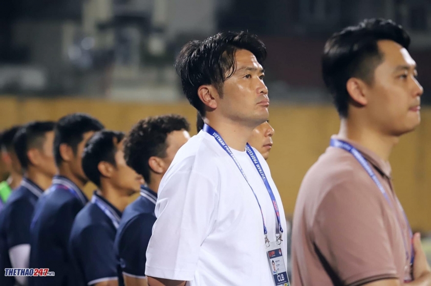 Hà Nội FC tìm kiếm HLV trưởng người Nhật Bản: Liệu có tiếp nối thành công của Daiki Iwamasa?