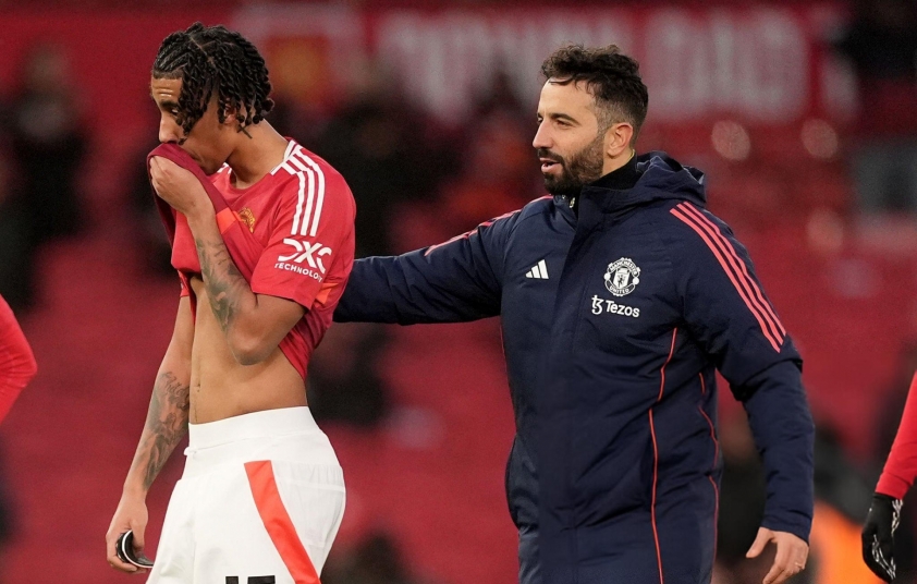 HLV Ruben Amorim: Sự Nghiêm Khắc Và Con Đường Rèn Giũa Tài Năng Trẻ Tại Man Utd
