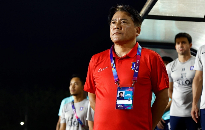 HLV Makoto Teguramori: Nhiệm vụ nặng nề tại Hà Nội FC