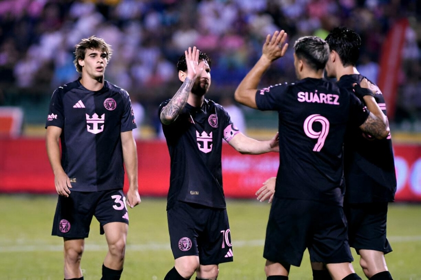 Messi tỏa sáng rực rỡ, Inter Miami thắng đậm Olimpia 5-0