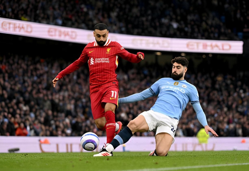 Pep Guardiola: Manchester City hướng đến tương lai tươi sáng bất chấp thất bại trước Liverpool