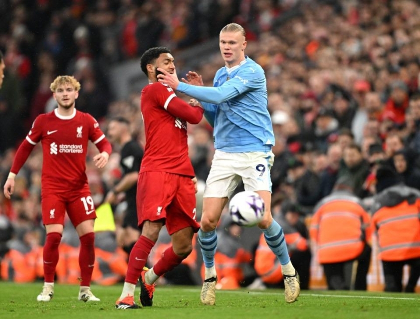 Pep Guardiola: Kỷ lục 100 điểm khó phá vỡ, Man City đối mặt thách thức