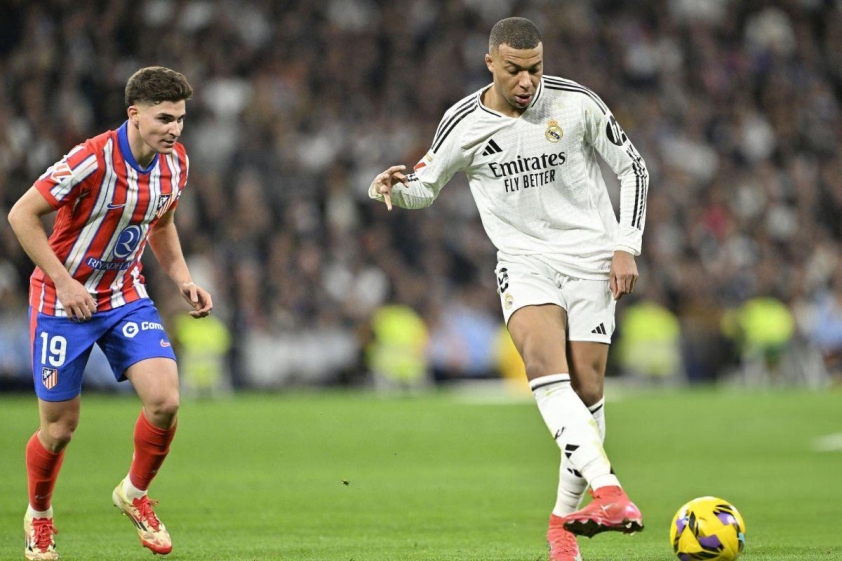 Real Madrid của Ancelotti: Thành tích gây thất vọng nhưng vẫn dẫn đầu La Liga