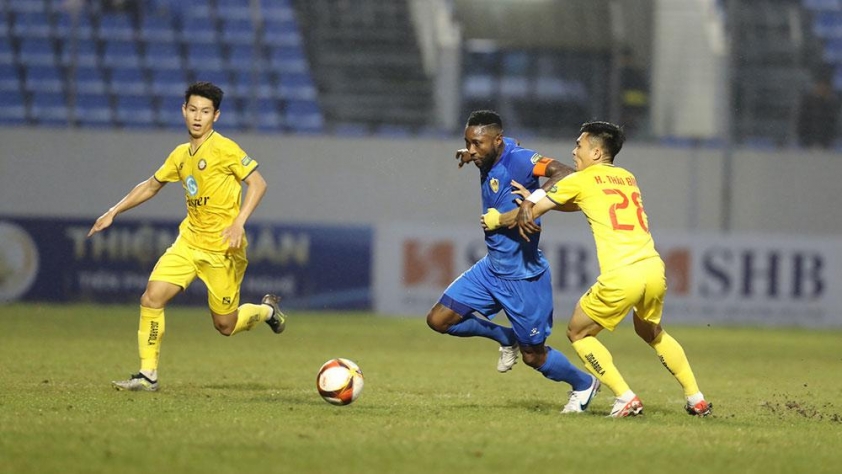 Quảng Nam vs Thanh Hóa: Trận đấu bù vòng 11 V-League 2024/25 đầy kịch tính