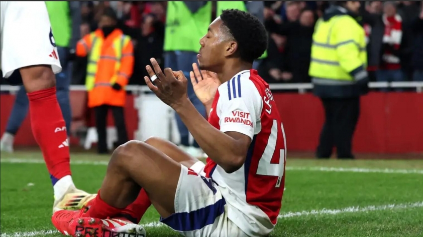 Phản ứng gay gắt của cha Erling Haaland sau trận thua 1-5 của Man City trước Arsenal