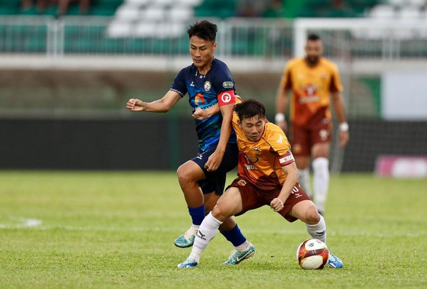 Trận cầu tâm điểm vòng 13 V-League 2024/25: HAGL vs Bình Định - Cuộc chiến giữa khát vọng và hiện thực