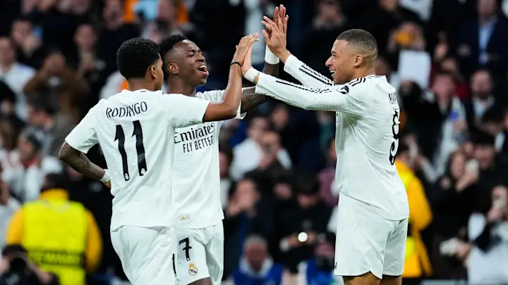 Real Madrid: Sự bất mãn của Ancelotti trước lịch thi đấu dày đặc và tình hình của Vinicius