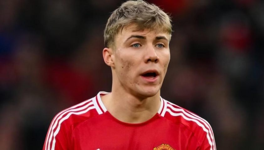Cơn thịnh nộ Old Trafford: Rasmus Hojlund và tương lai bất định tại Man United