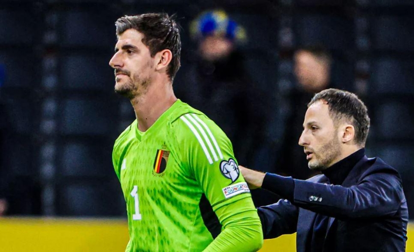 Courtois trở lại đội tuyển Bỉ sau 2 năm vắng bóng