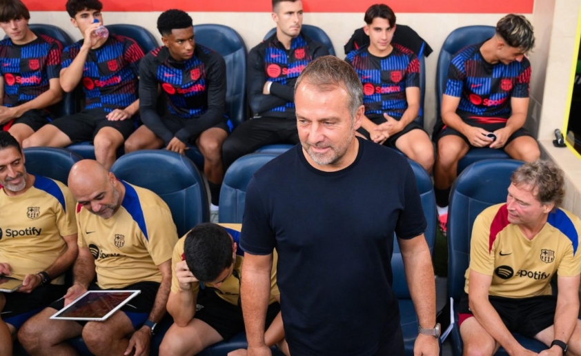 Barcelona đối mặt nguy cơ mất trắng 10 tài năng trẻ La Masia