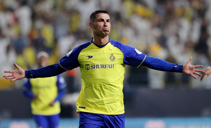 Al Nassr hòa Esteghlal: Cơn khát Ronaldo và màn trình diễn gây thất vọng của Jhon Duran