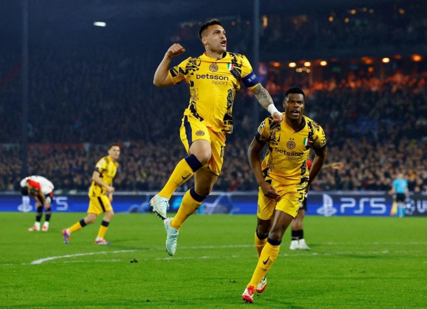 Bốn ông lớn tiến gần đến tứ kết Champions League sau thắng lợi thuyết phục ở lượt đi