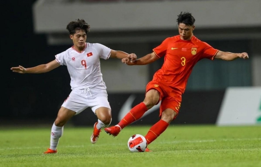 HLV Antonio Puche: Từ U22 Trung Quốc đến ghế nóng tuyển quốc gia?