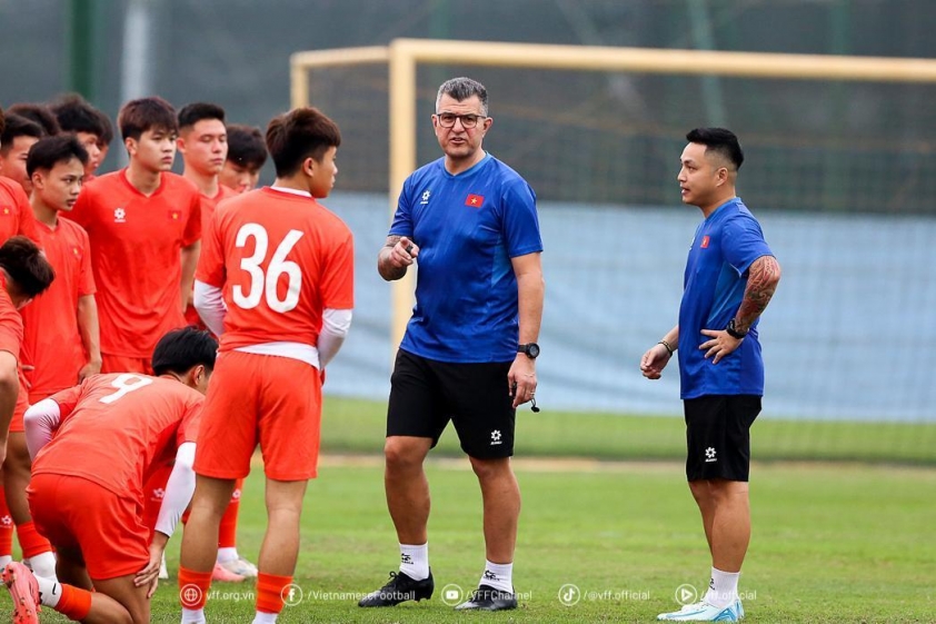 U17 Việt Nam hòa trận đấu tập, HLV Roland vẫn đặt mục tiêu cao cho VCK U17 châu Á 2025