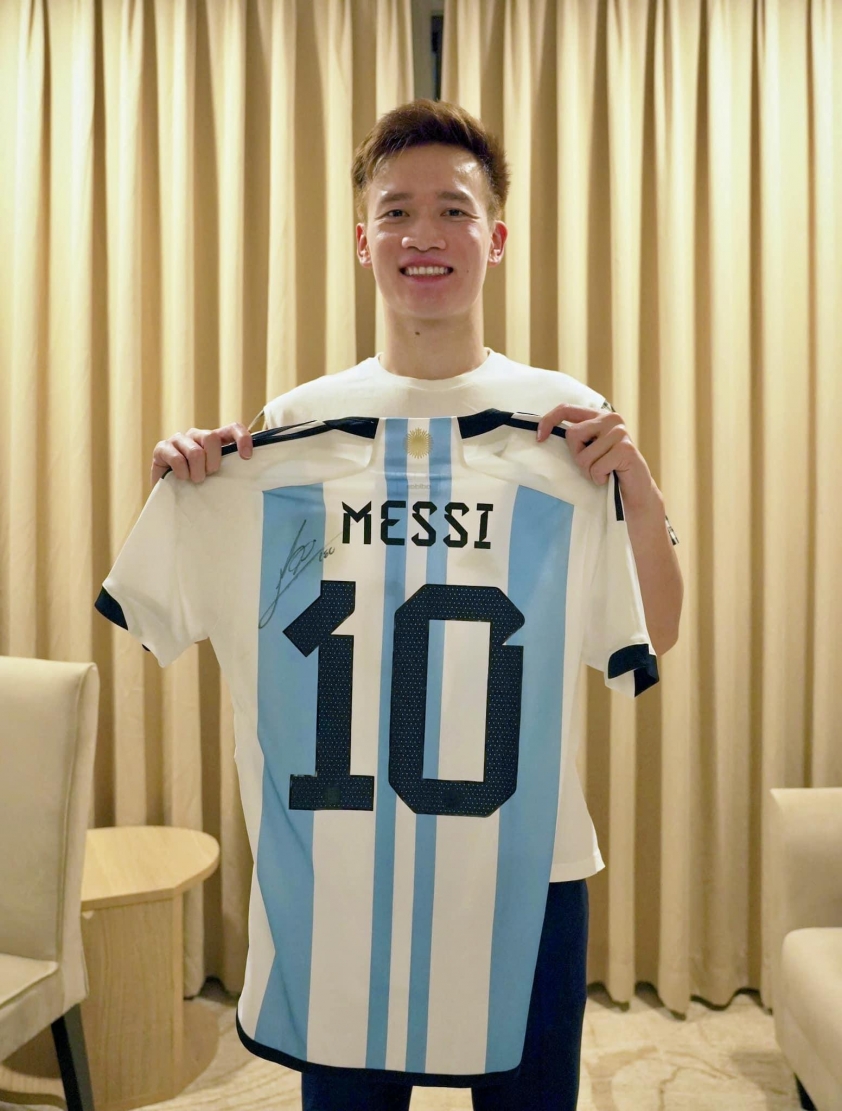 Nguyễn Hoàng Đức và câu chuyện đáng nhớ với thần tượng Messi