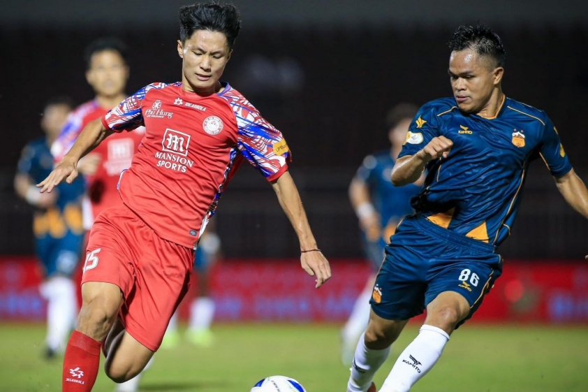 TP.HCM vượt qua HAGL với chiến thắng tối thiểu 1-0 tại vòng 15 V-League 2024/25