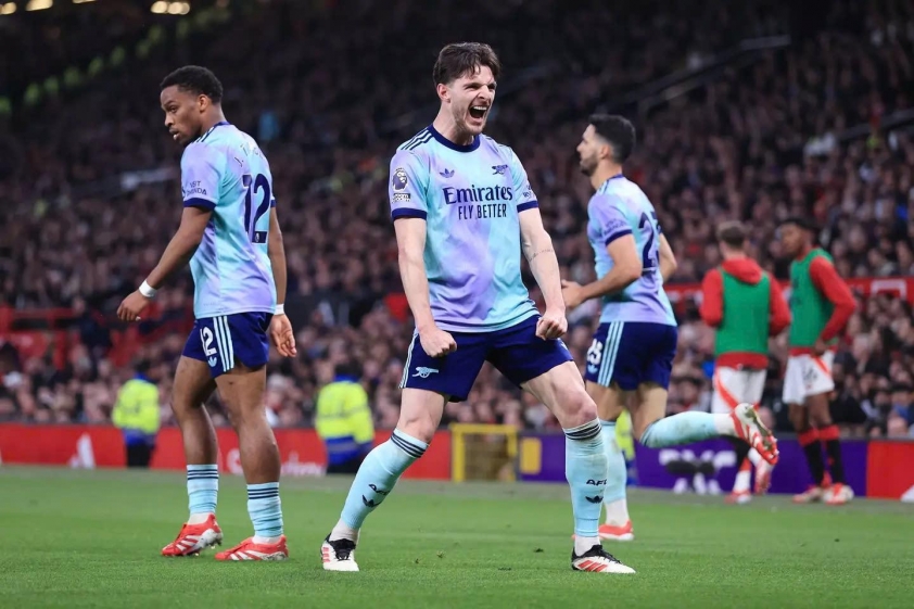 Phản ứng trái chiều của CĐV Arsenal về phát ngôn của Declan Rice sau trận hòa MU