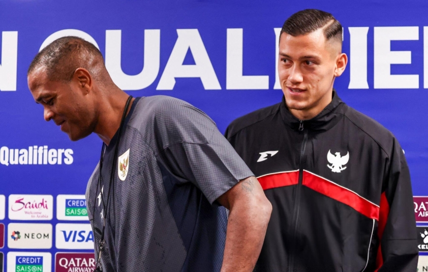 HLV Patrick Kluivert tự tin Indonesia sẽ đánh bại Úc tại vòng loại World Cup 2026