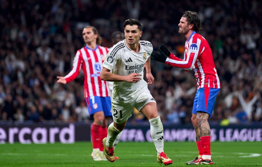 Real Madrid vượt qua Atletico Madrid trong trận cầu kịch tính tại vòng 1/8 Champions League