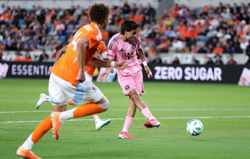 Inter Miami đại thắng Houston Dynamo với cú hat-trick kiến tạo của Suarez