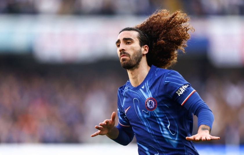 Cole Palmer sút hỏng penalty, Chelsea thắng nhọc Leicester nhờ cú sút xa của Cucurella