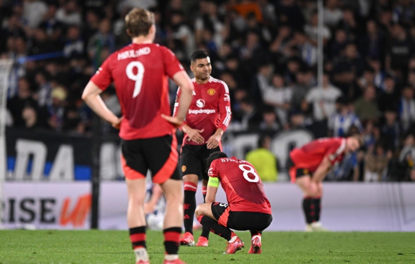 Europa League: Man Utd hòa Real Sociedad, Tottenham nhận thất bại trước AZ Alkmaar