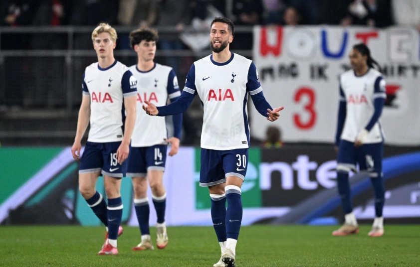 Son Heung-min Thất Vọng Sau Thất Bại Của Tottenham Trước AZ Alkmaar