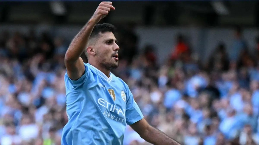 Rodri trở lại tập luyện, thắp lên hy vọng cho Manchester City