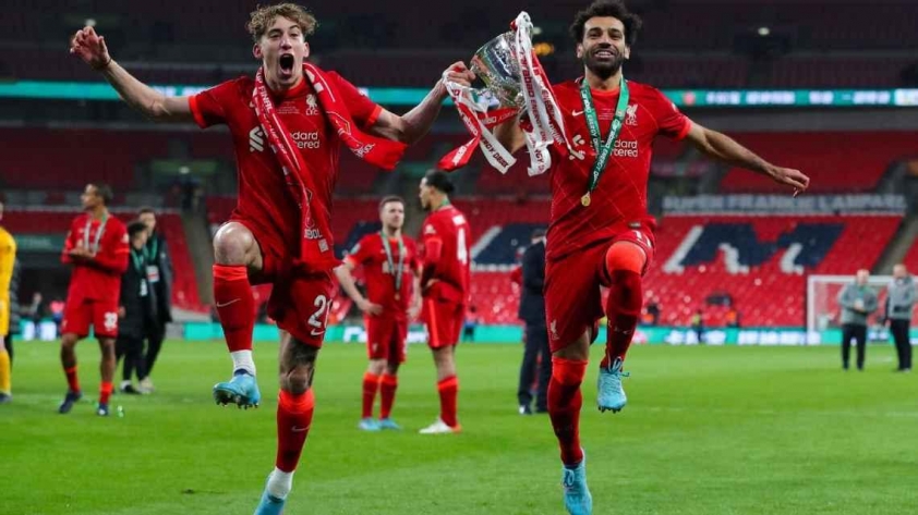 HLV Arne Slot hướng đến danh hiệu đầu tiên cùng Liverpool tại Carabao Cup