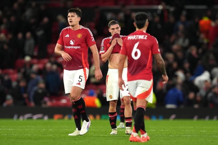 Huyền thoại Paul Merson: Man Utd quá yếu đuối, khó lòng vượt qua Real Sociedad