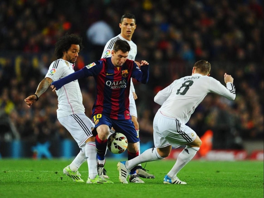Huyền thoại Marcelo: Hãy tận hưởng sự vĩ đại của Messi và Ronaldo thay vì so sánh