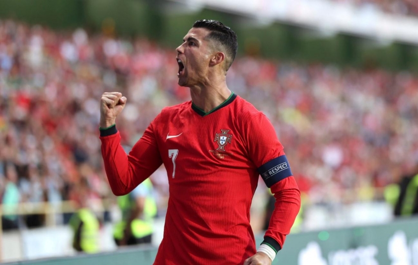 Dalot: Khát vọng World Cup cùng Ronaldo trước khi huyền thoại giải nghệ