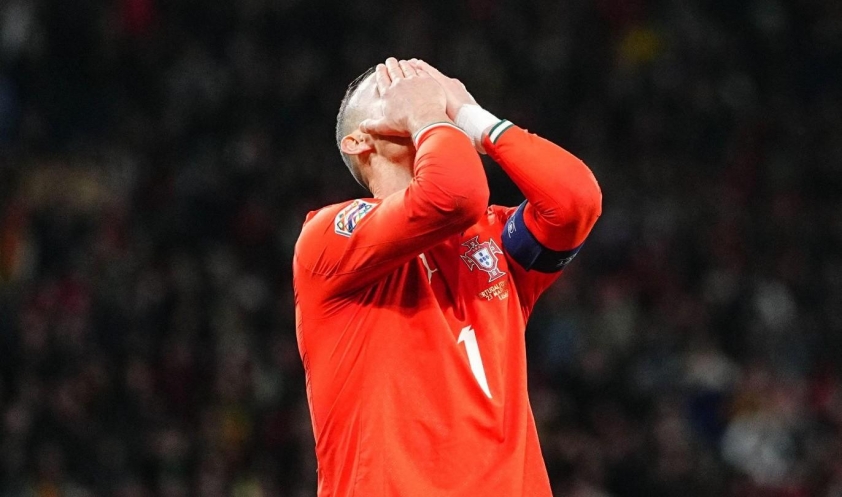 Ronaldo: Từ Anh Hùng Thành Tội Đồ Trong Một Chớp Mắt
