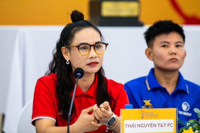 HLV Văn Thị Thanh: Sự Lãnh Đạo Ấn Tượng Và Chiến Thắng Đầu Tay Tại T&T Cup