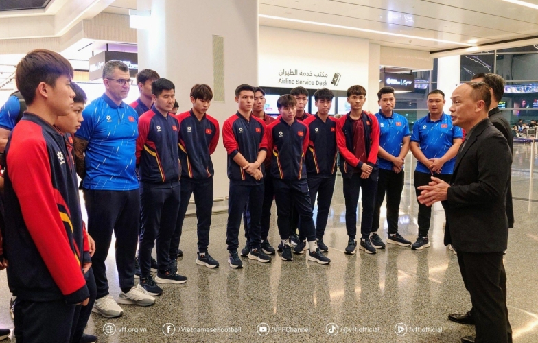 U17 Việt Nam trở về với niềm tự hào, Tổng Thư ký VFF động viên tinh thần toàn đội