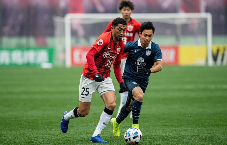 Nhận định Buriram United vs Nong Bua Pitchaya: Cuộc đối đầu giữa hai thái cực