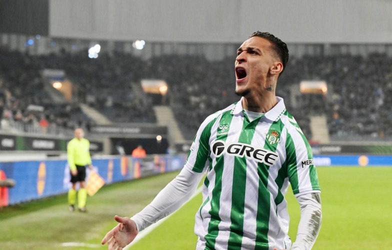Antony thăng hoa tại Real Betis sau quãng thời gian khó khăn ở Manchester United