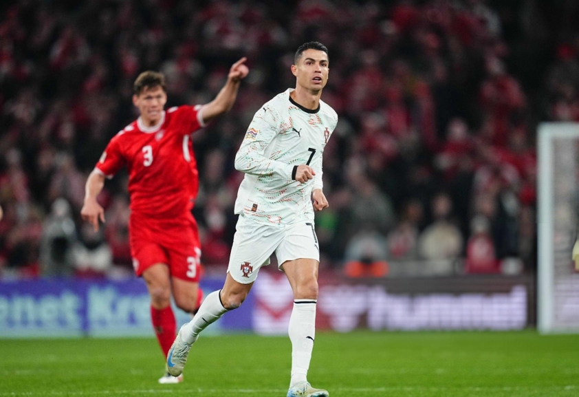Ronaldo tự tin giúp Bồ Đào Nha lật ngược thế cờ trước Đan Mạch
