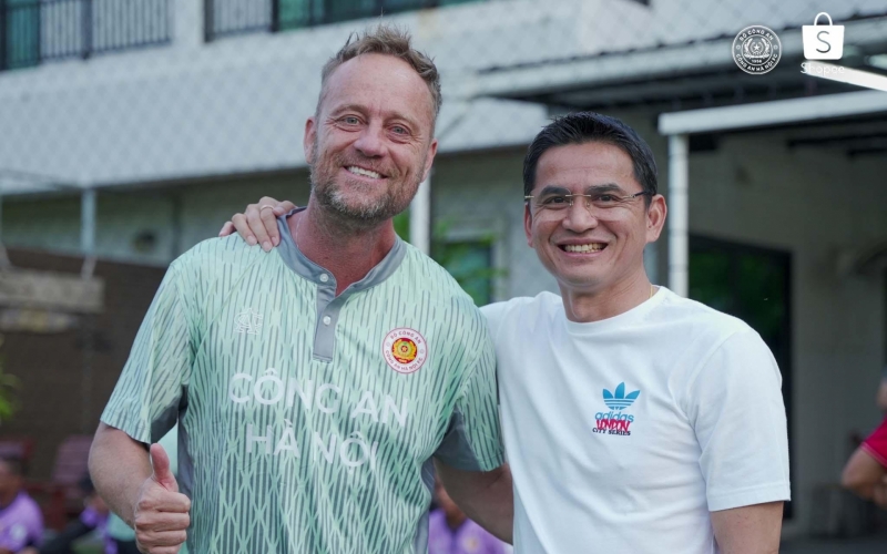 HLV Polking: CAHN quyết tâm giành chiến thắng trước Buriram United, sự hiện diện của HLV Kiatisak là nguồn động lực