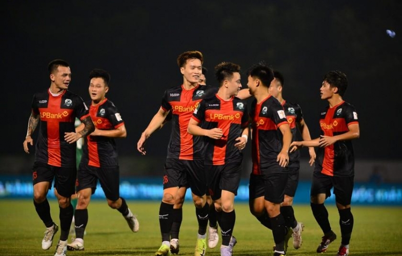 Vòng 19 Giải Hạng Nhất Quốc Gia 2024/25: Phù Đổng Ninh Bình Nắm Trong Tay Cơ Hội Vô Địch