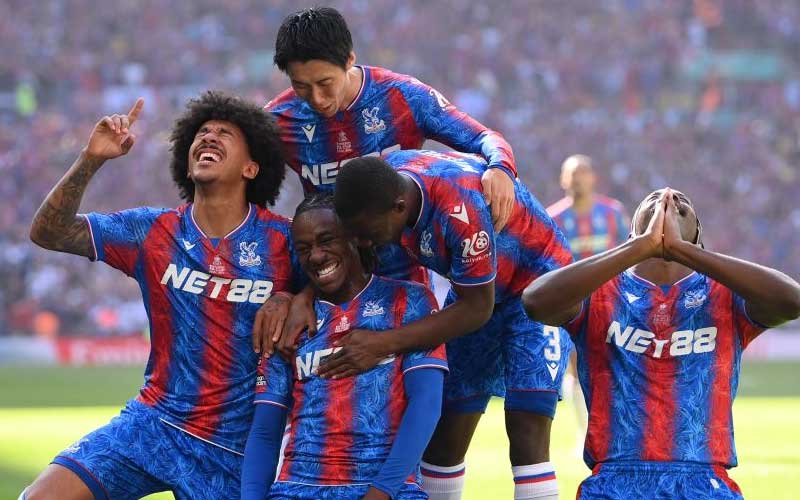 Sống nét từng pha bóng – Crystal Palace lên đỉnh