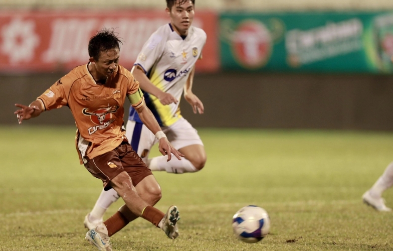 V-League 2024/25 Vòng 22: Cơn Bão Treo Giò ập đến, 13 Cầu Thủ Vắng Mặt