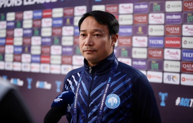 Nam Định trên đà vô địch V-League: Romulo và Brenner tỏa sáng, thử thách SLNA phía trước